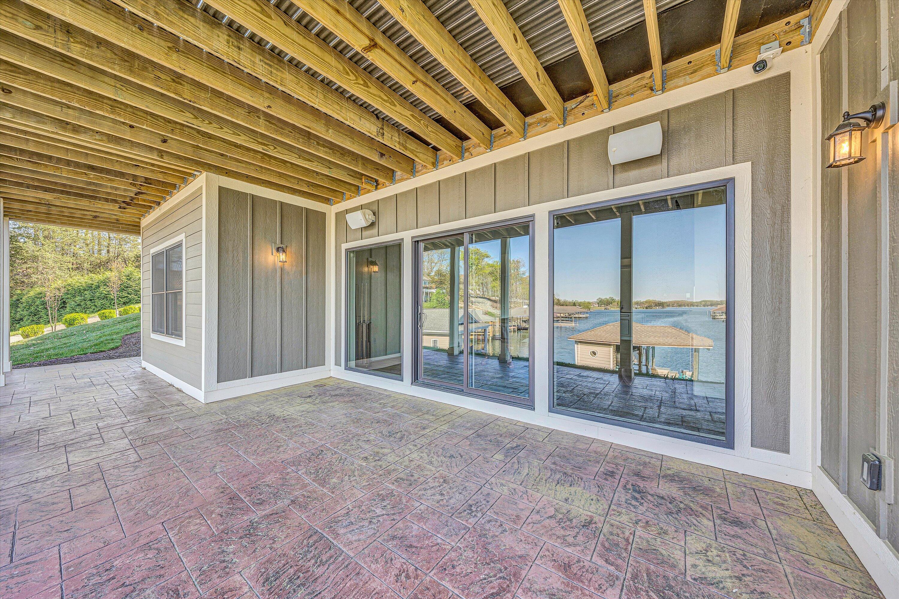 685 Compass Cove Cir, Moneta, Virginia image 42