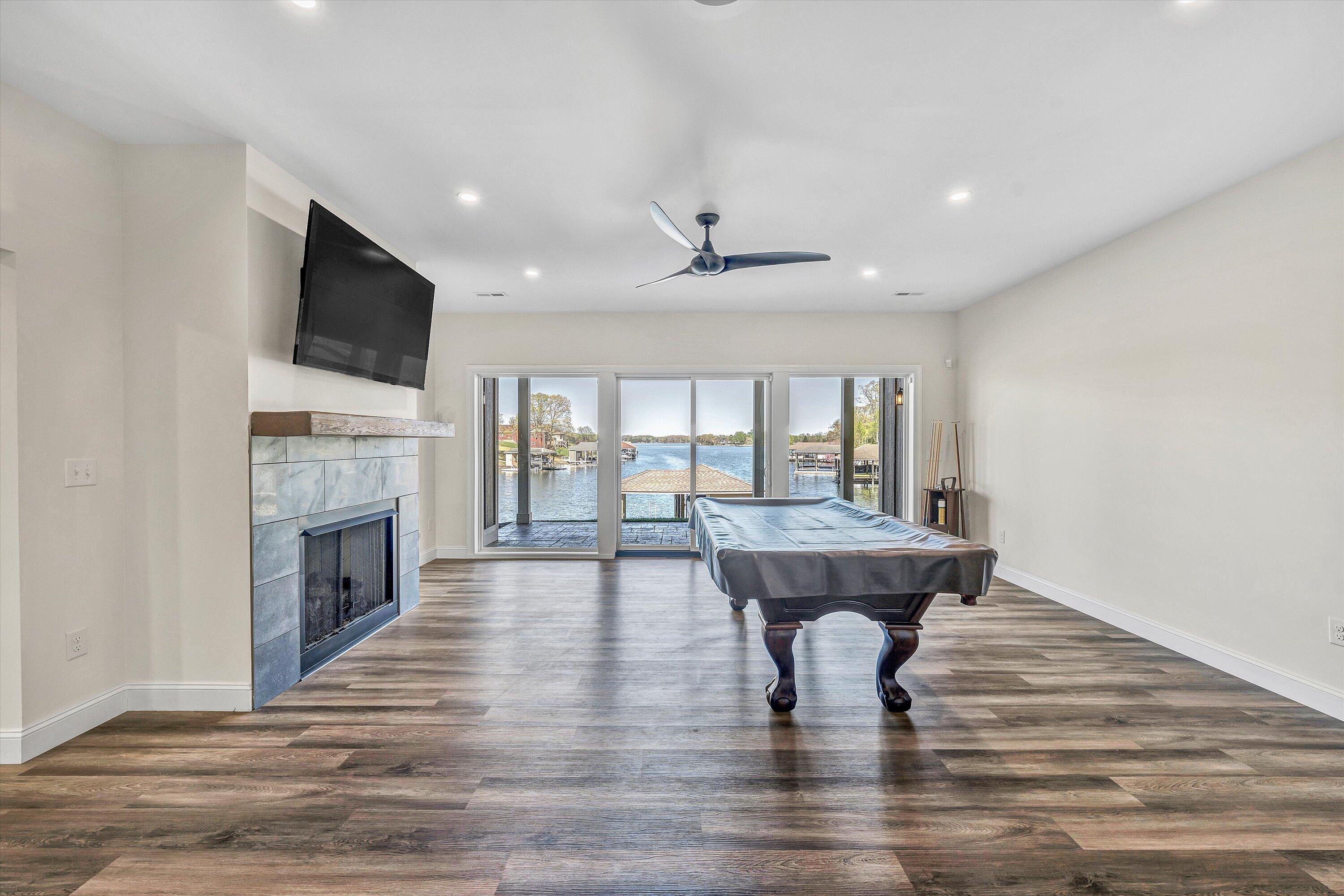 685 Compass Cove Cir, Moneta, Virginia image 34