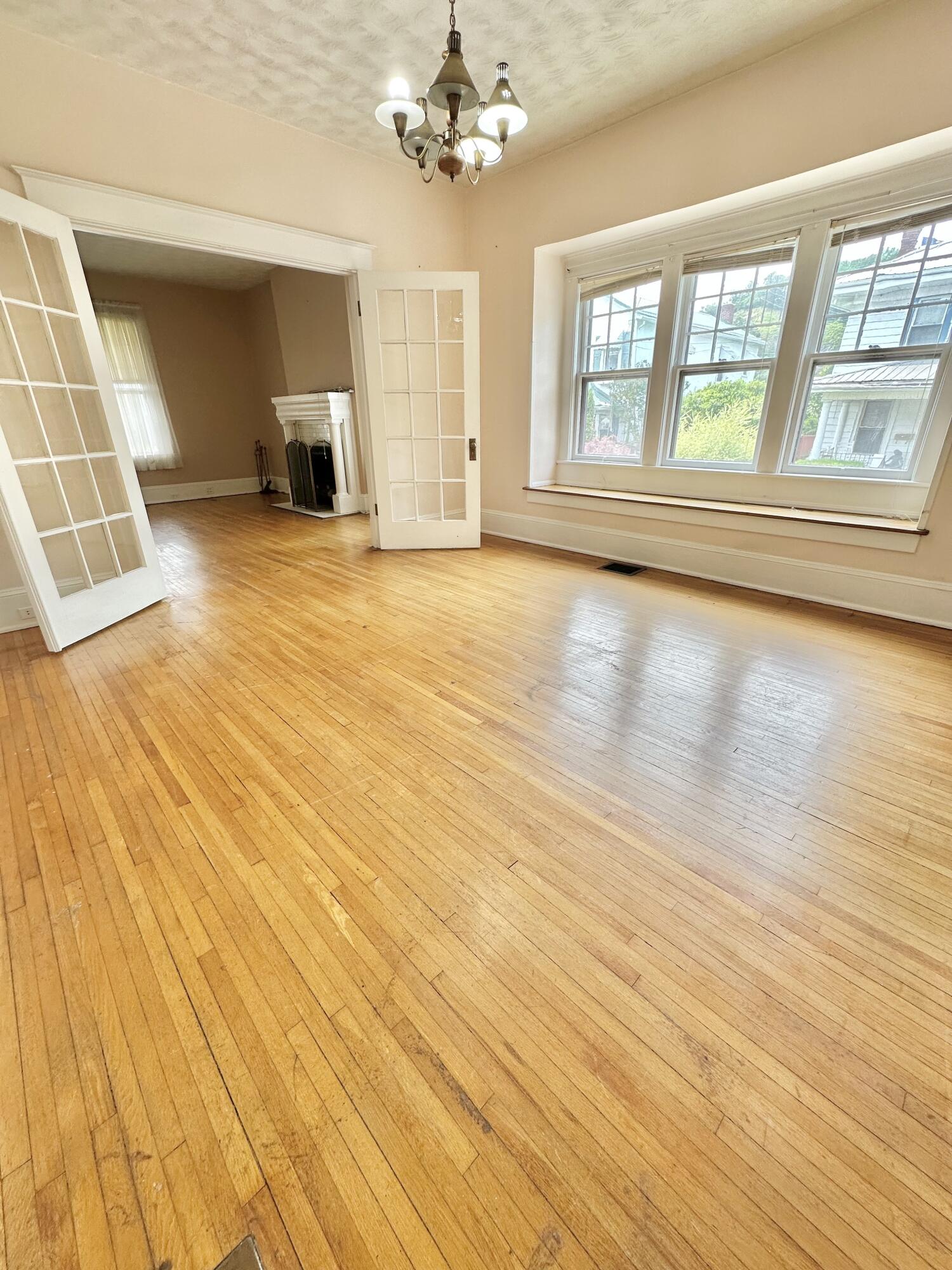 448 W Riverside St, Covington, Virginia image 22