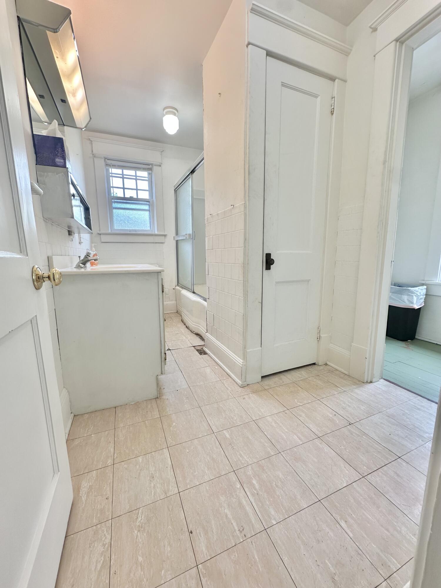 448 W Riverside St, Covington, Virginia image 47
