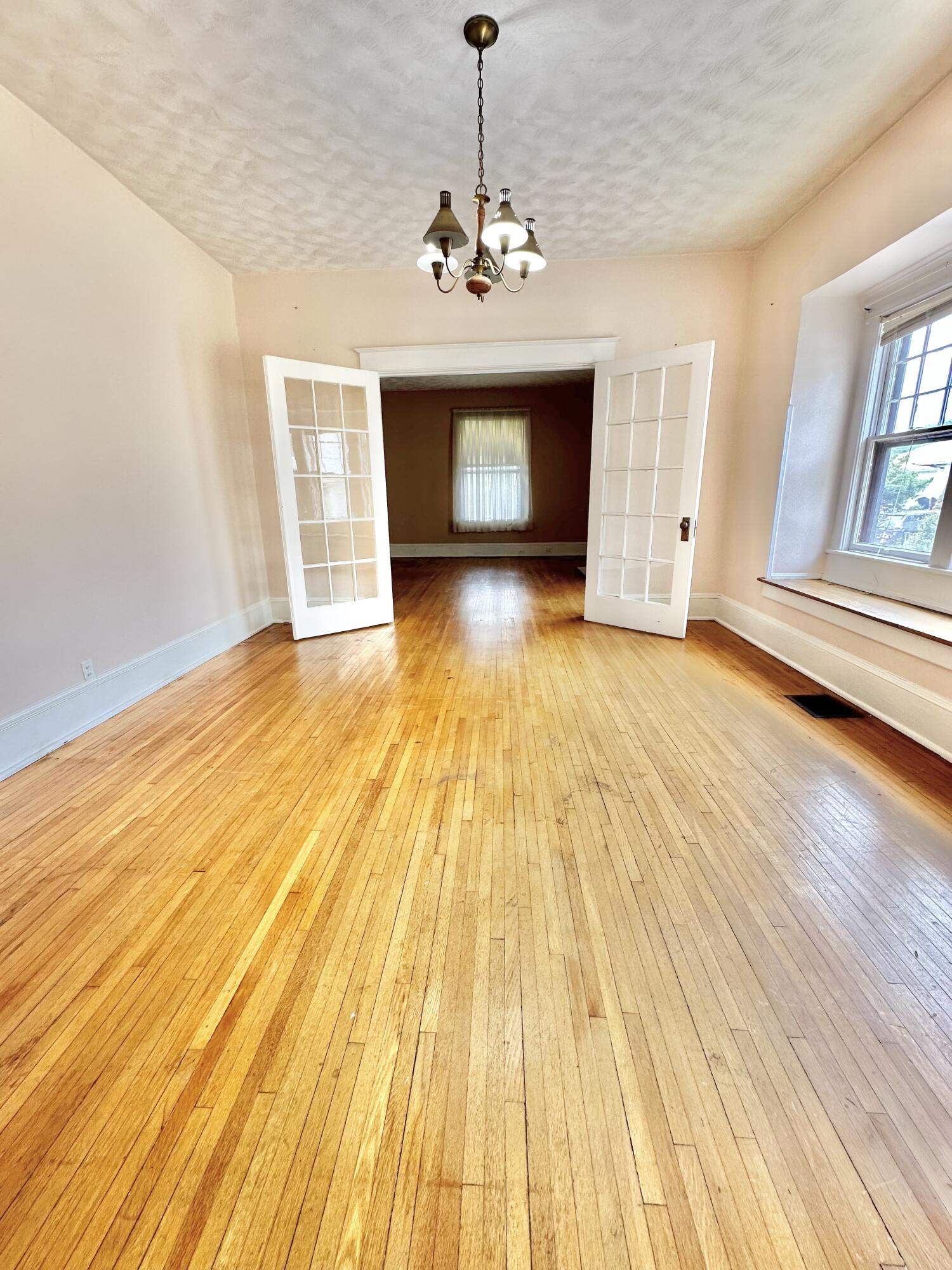 448 W Riverside St, Covington, Virginia image 24