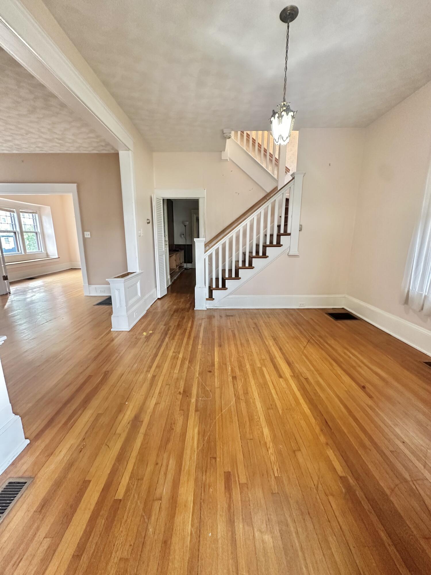 448 W Riverside St, Covington, Virginia image 12