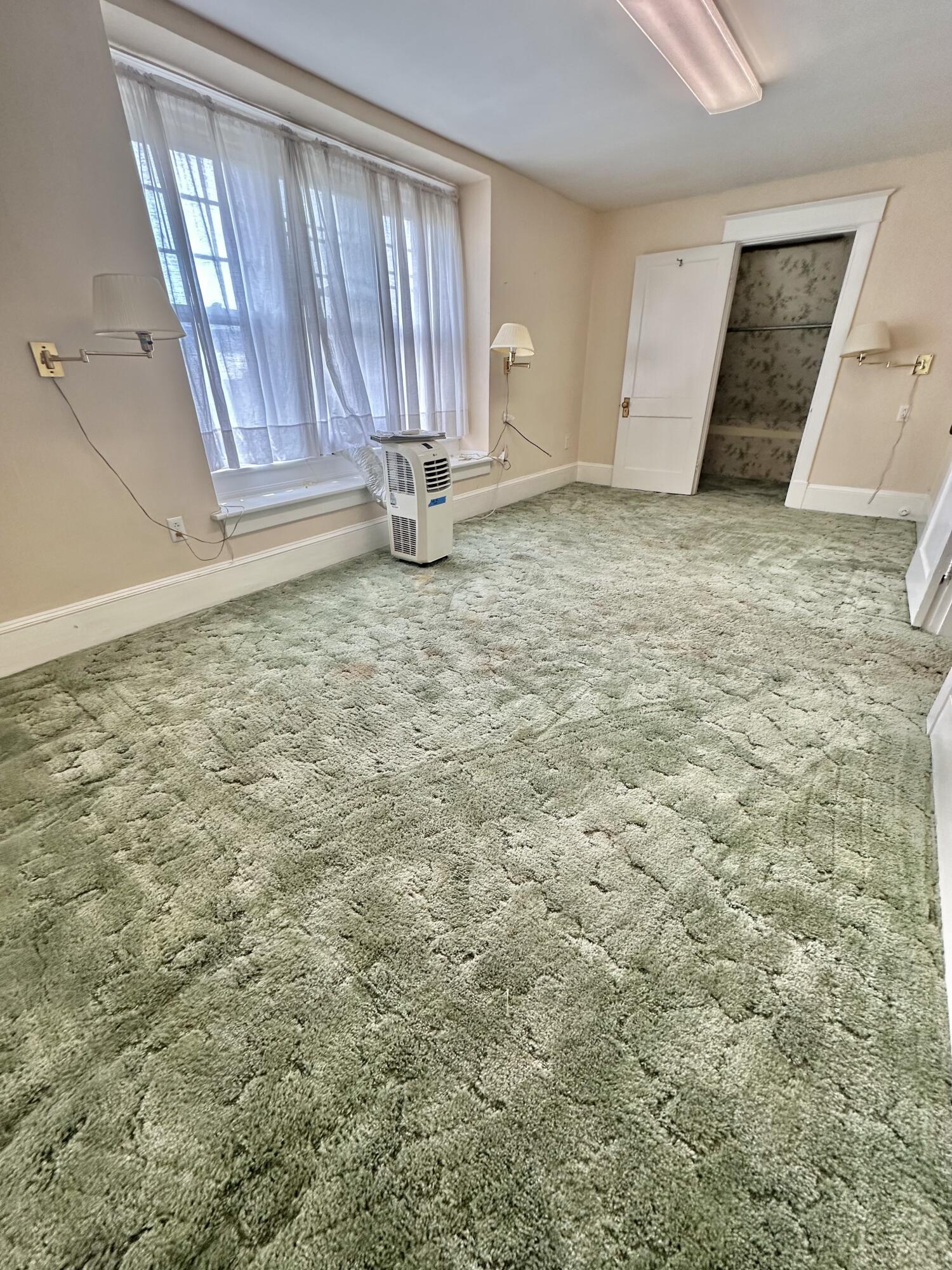 448 W Riverside St, Covington, Virginia image 40