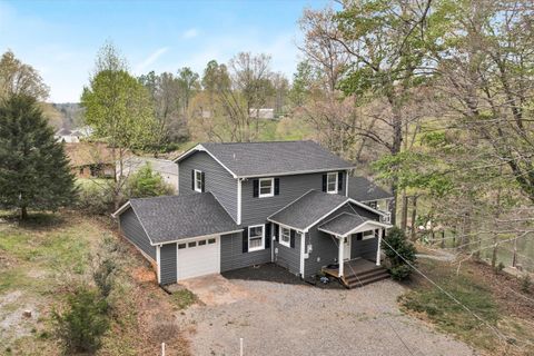 1688 Lynville Ford RD, Goodview, VA 24095 - #: 906833