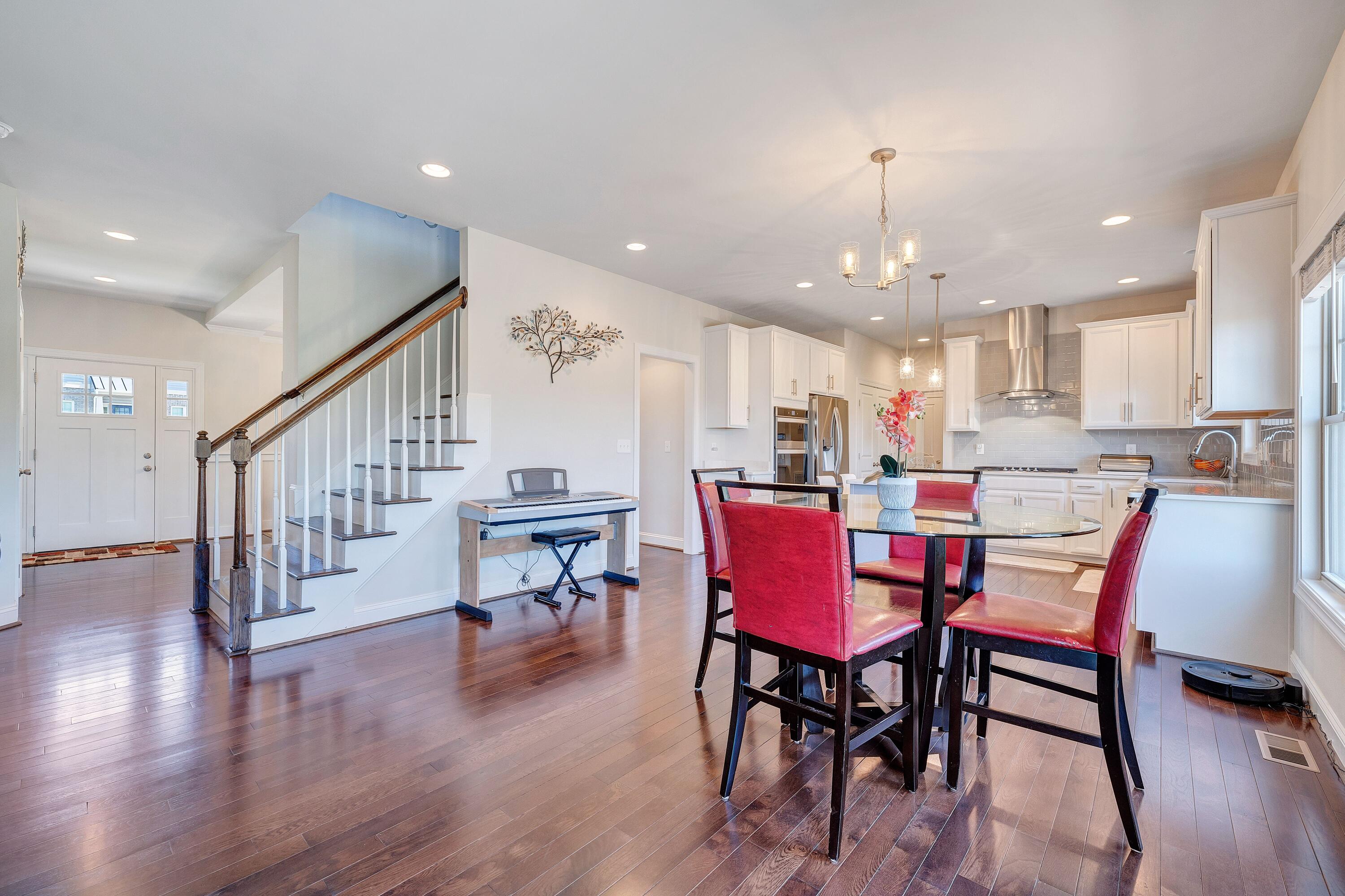 6946 Linn Cove Ct, Roanoke, Virginia image 26