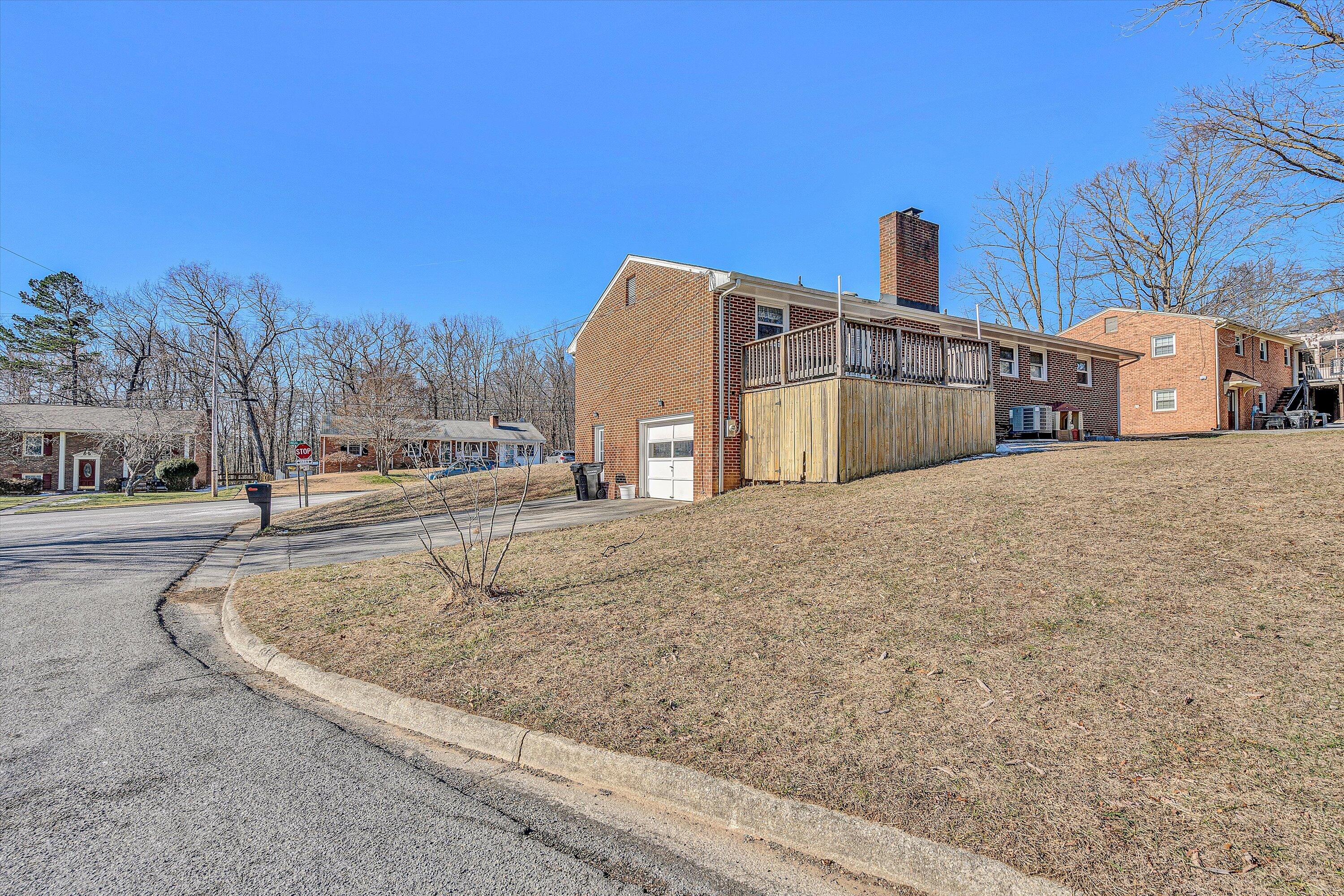 529 Ingal Blvd, Salem, Virginia image 29