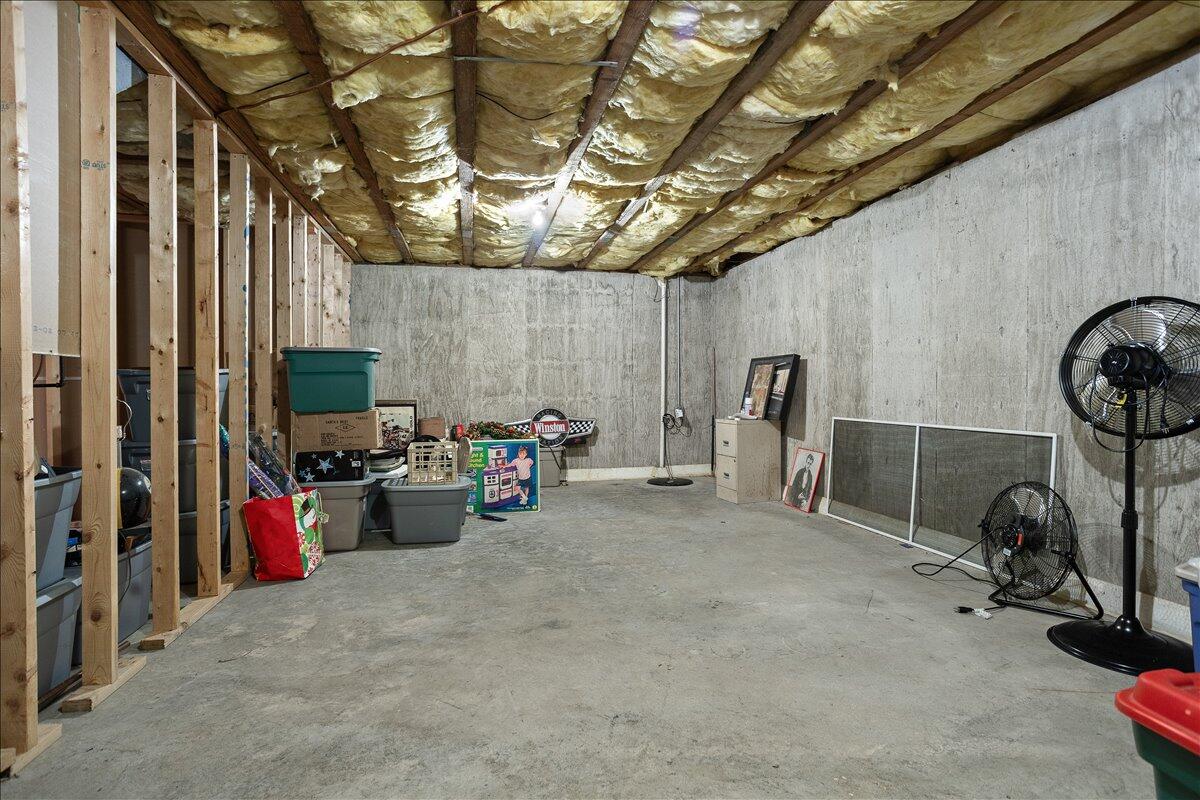 112 Upland Dr, Salem, Virginia image 25