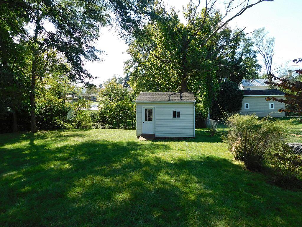 Roanoke, Virginia 24018, United States, 4 Bedrooms Bedrooms, ,2 BathroomsBathrooms,Residential,Active,221998