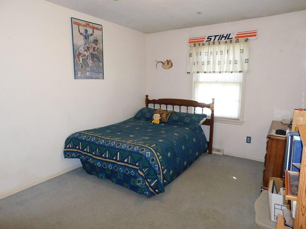 Roanoke, Virginia 24018, United States, 4 Bedrooms Bedrooms, ,2 BathroomsBathrooms,Residential,Active,221998