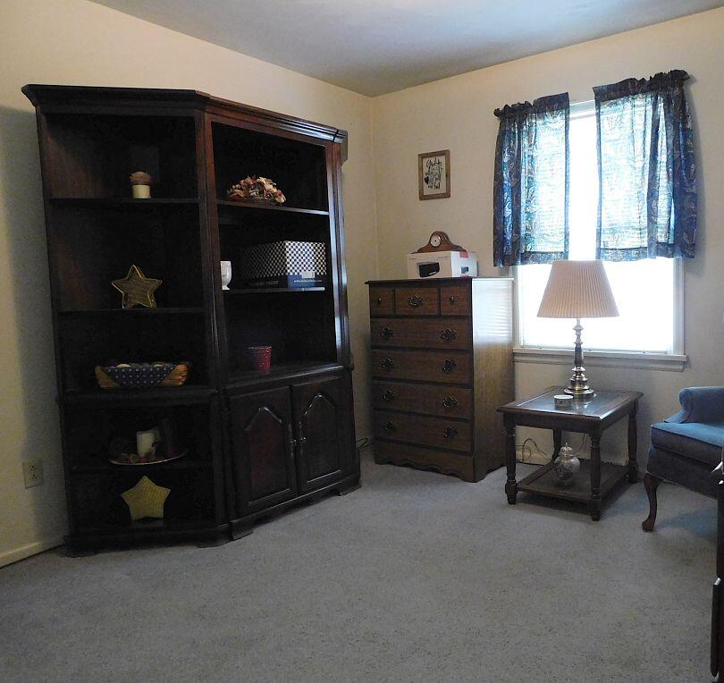 Roanoke, Virginia 24018, United States, 4 Bedrooms Bedrooms, ,2 BathroomsBathrooms,Residential,Active,221998