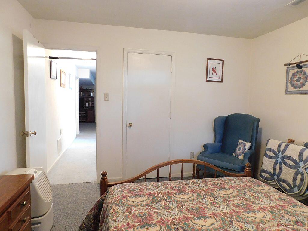 Roanoke, Virginia 24018, United States, 4 Bedrooms Bedrooms, ,2 BathroomsBathrooms,Residential,Active,221998