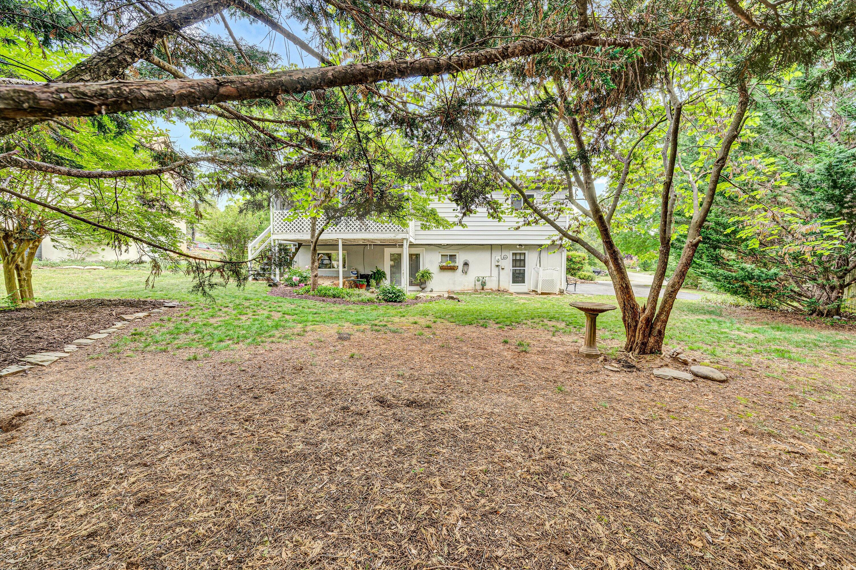 3924 Thames Dr, Roanoke, Virginia image 33