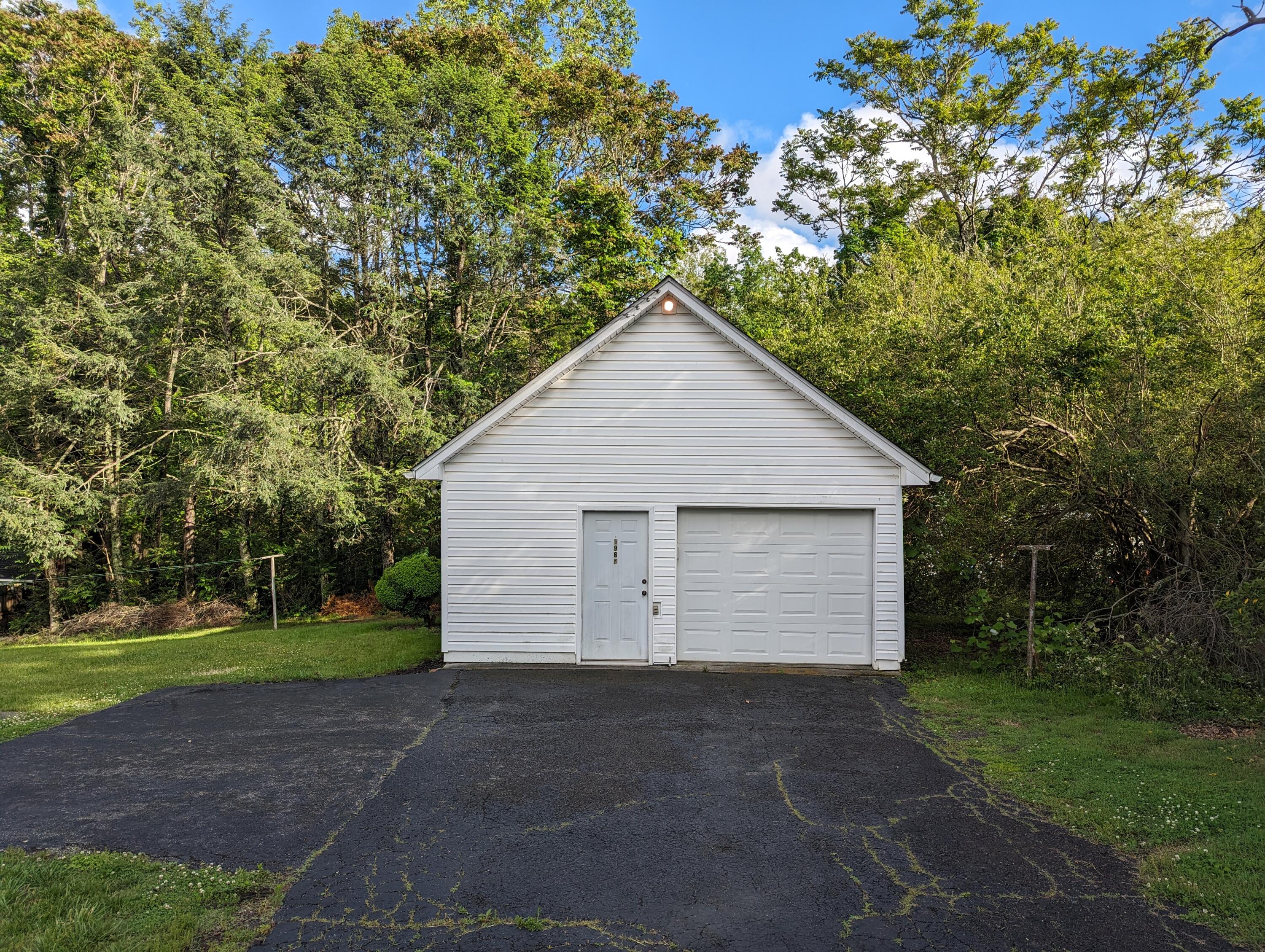 1987 Franklin St, Rocky Mount, Virginia image 3