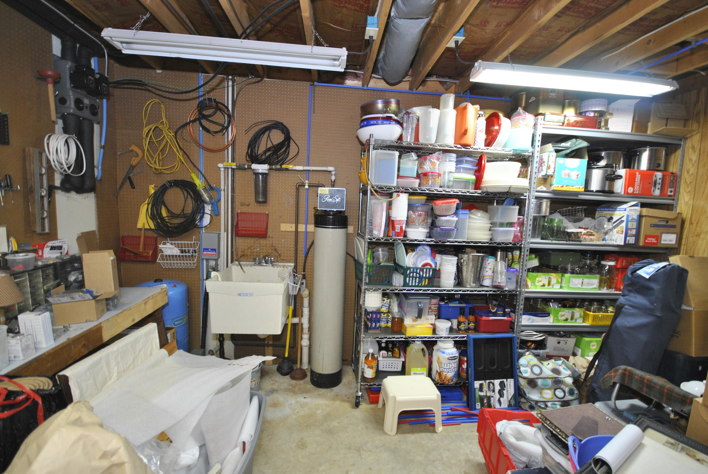 Bedford, Virginia 24523, United States, 4 Bedrooms Bedrooms, ,3 BathroomsBathrooms,Residential,Active,146264