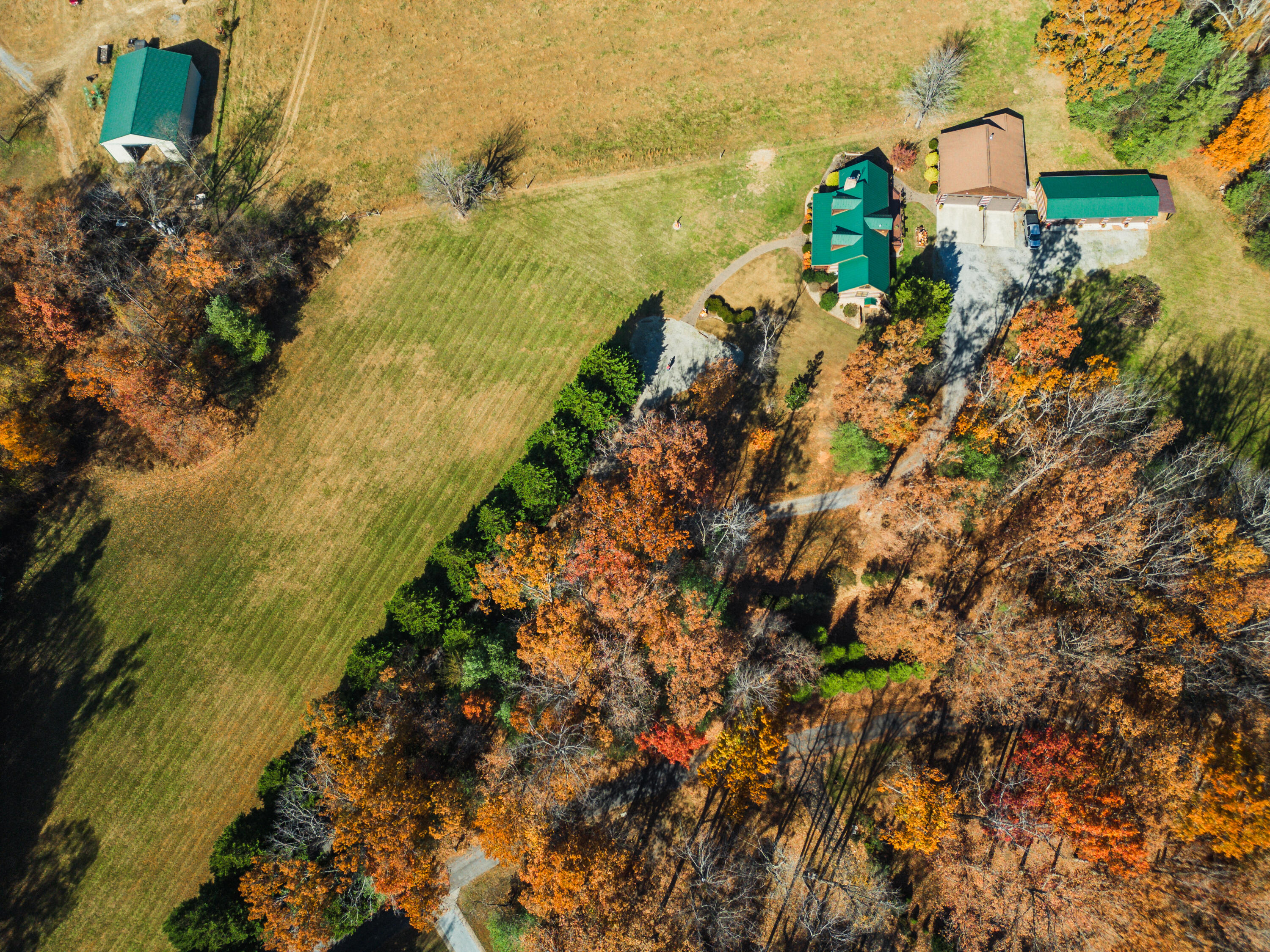 Bedford, Virginia 24523, United States, 4 Bedrooms Bedrooms, ,3 BathroomsBathrooms,Residential,Active,146264