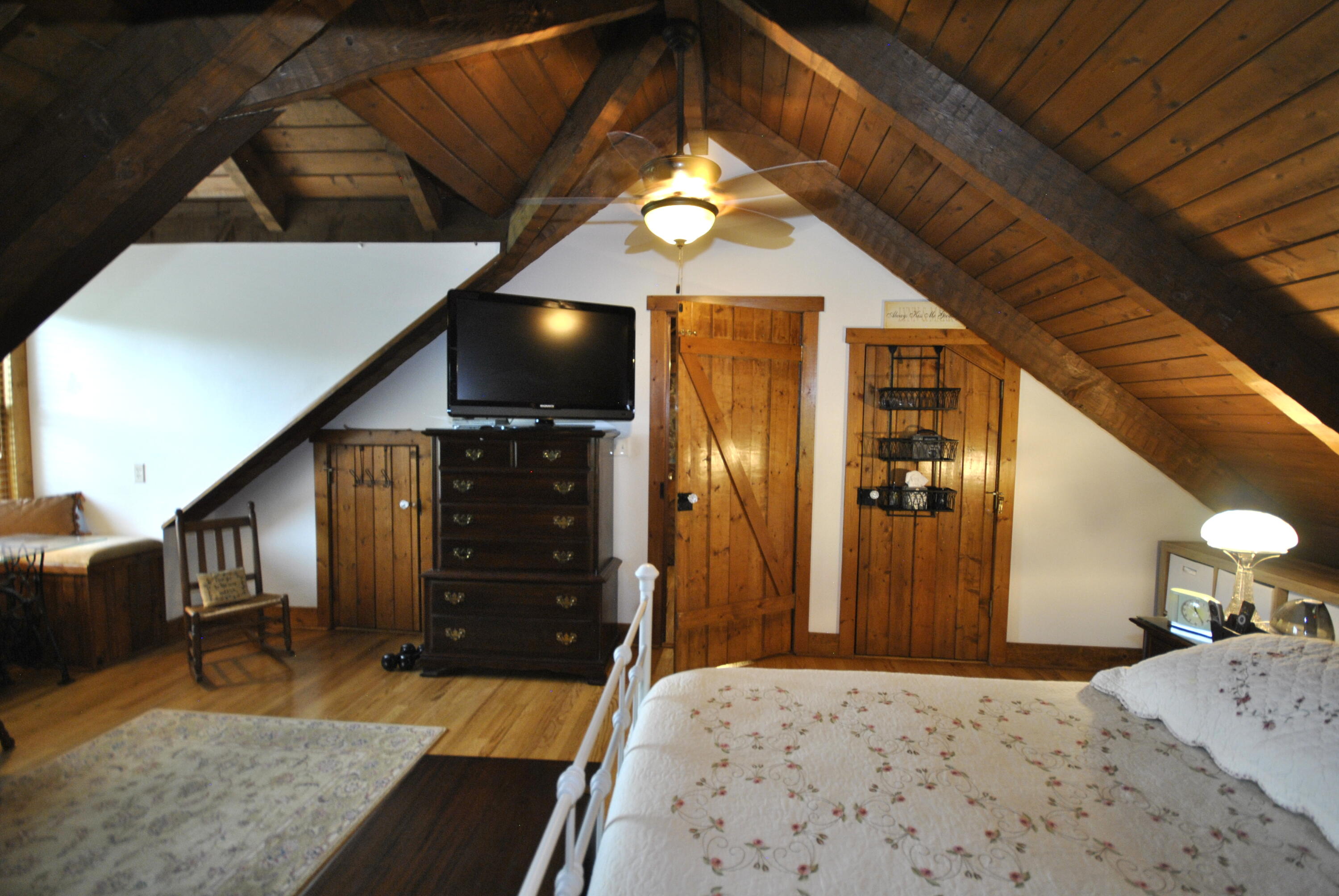 Bedford, Virginia 24523, United States, 4 Bedrooms Bedrooms, ,3 BathroomsBathrooms,Residential,Active,146264