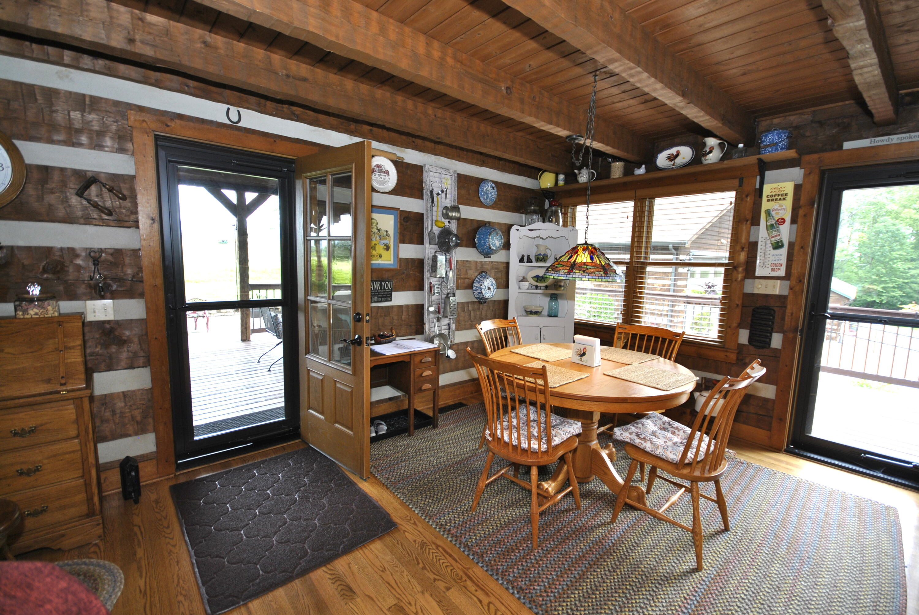 Bedford, Virginia 24523, United States, 4 Bedrooms Bedrooms, ,3 BathroomsBathrooms,Residential,Active,146264