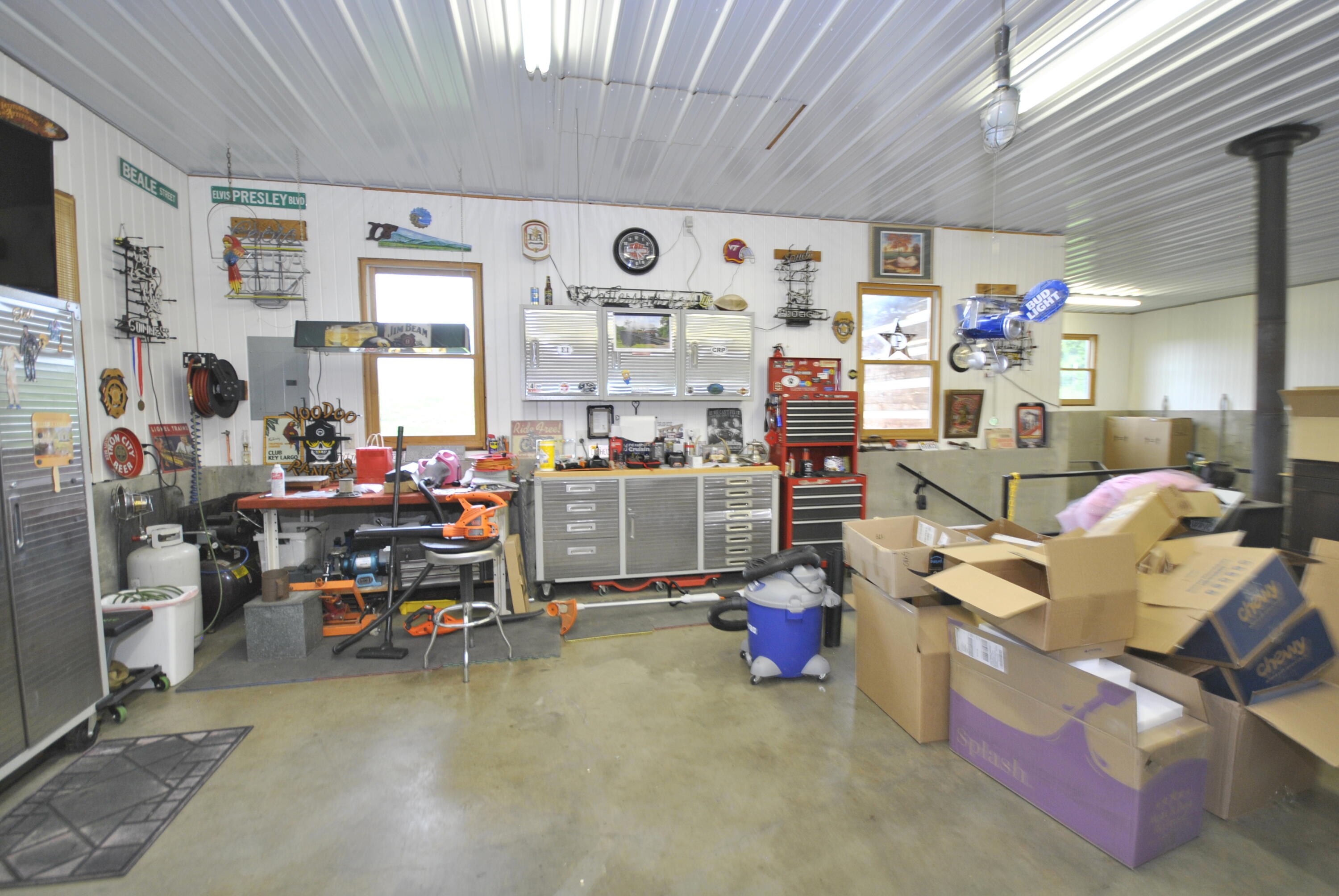 Bedford, Virginia 24523, United States, 4 Bedrooms Bedrooms, ,3 BathroomsBathrooms,Residential,Active,146264