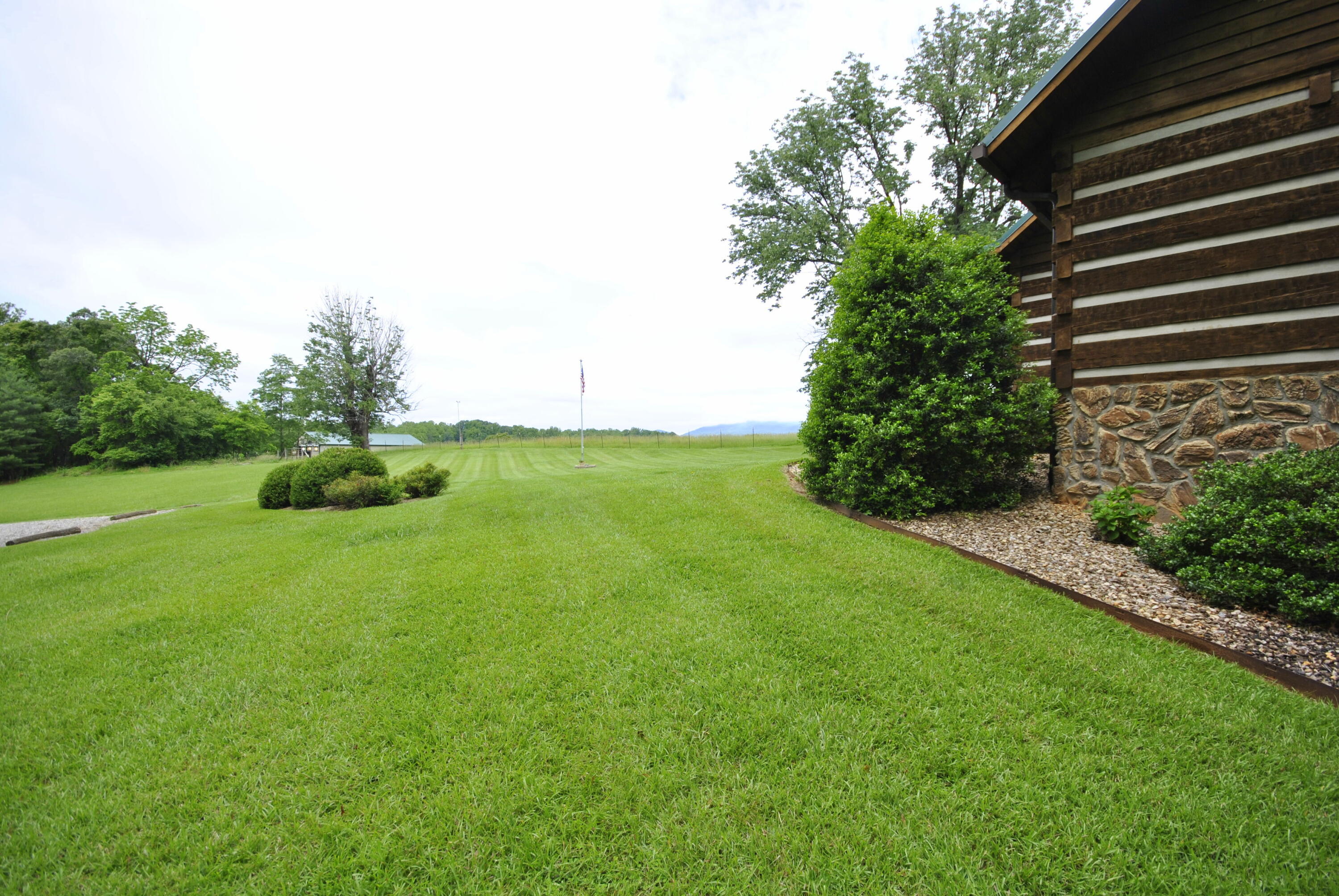 Bedford, Virginia 24523, United States, 4 Bedrooms Bedrooms, ,3 BathroomsBathrooms,Residential,Active,146264