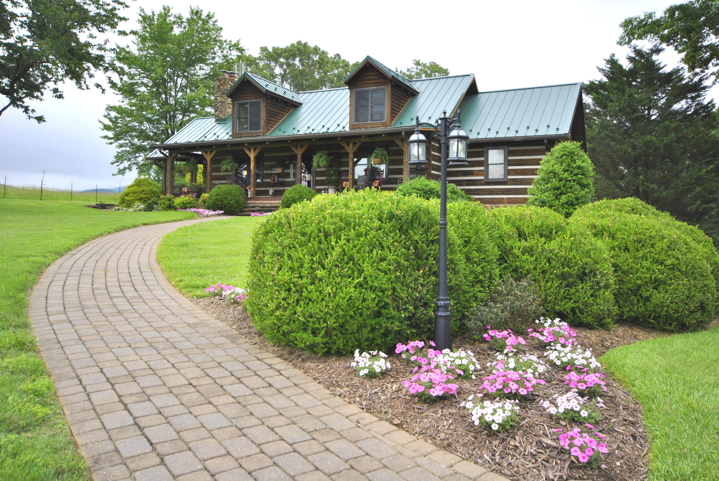 Bedford, Virginia 24523, United States, 4 Bedrooms Bedrooms, ,3 BathroomsBathrooms,Residential,Active,146264