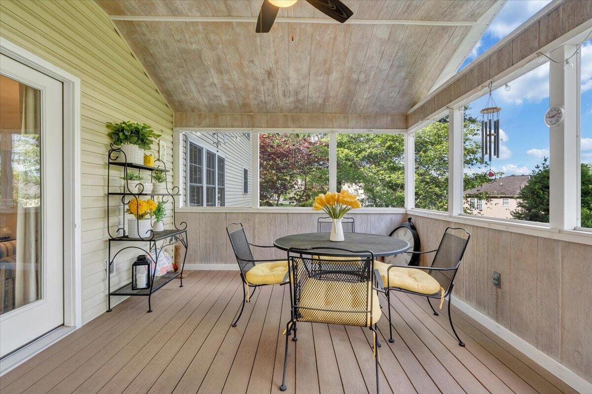610 Crystal Anne Ln, Roanoke, Virginia image 25