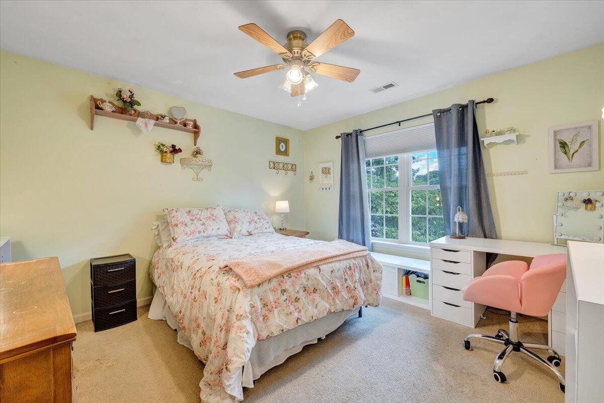 610 Crystal Anne Ln, Roanoke, Virginia image 35