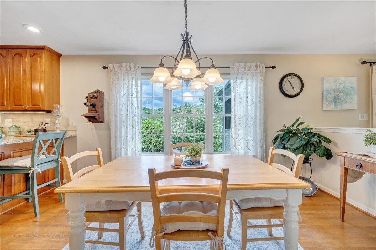 610 Crystal Anne Ln, Roanoke, Virginia image 13