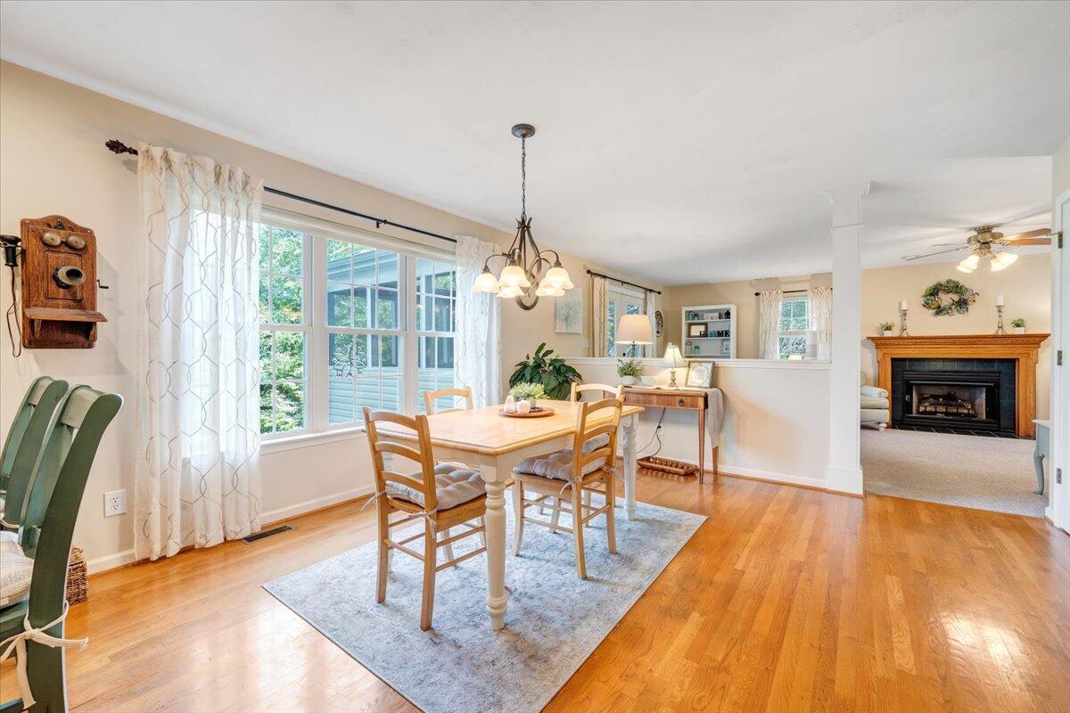 610 Crystal Anne Ln, Roanoke, Virginia image 15
