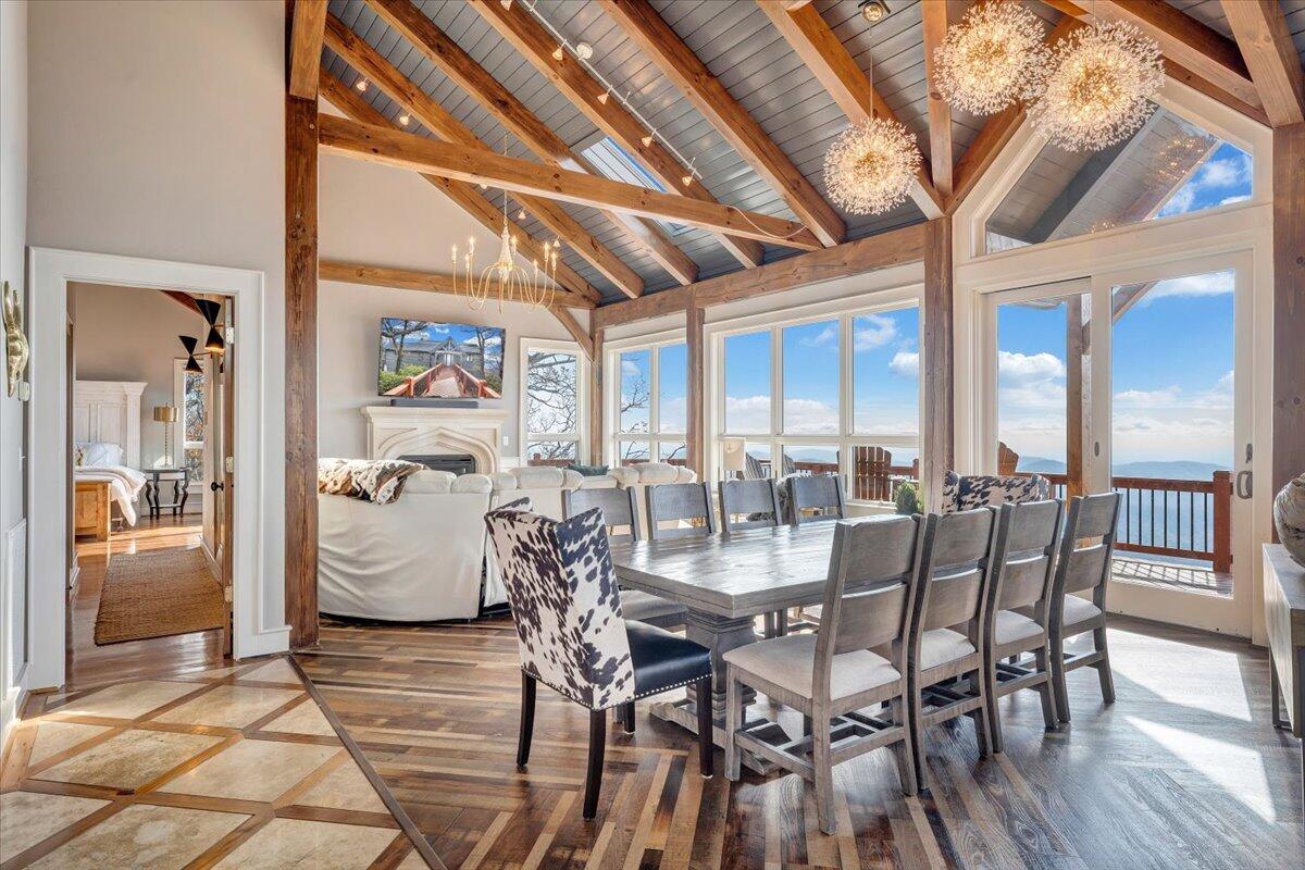 Wintergreen, Virginia 22958, United States, 6 Bedrooms Bedrooms, ,6 BathroomsBathrooms,Residential,Active,32492