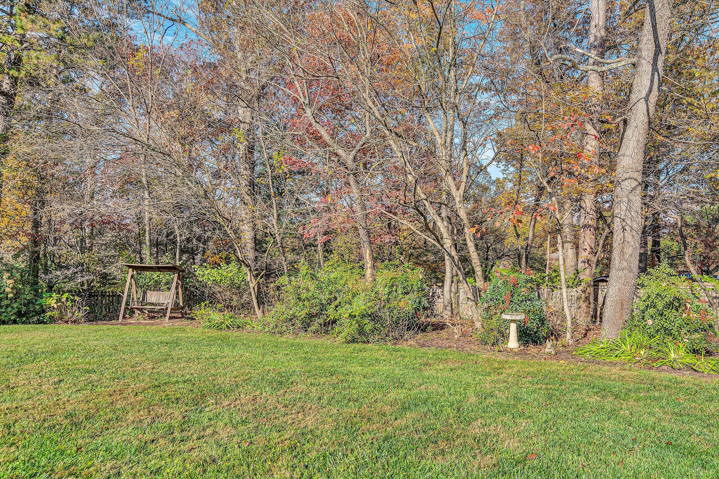 Roanoke, Virginia 24018, United States, 4 Bedrooms Bedrooms, ,4 BathroomsBathrooms,Residential,Pending,82091