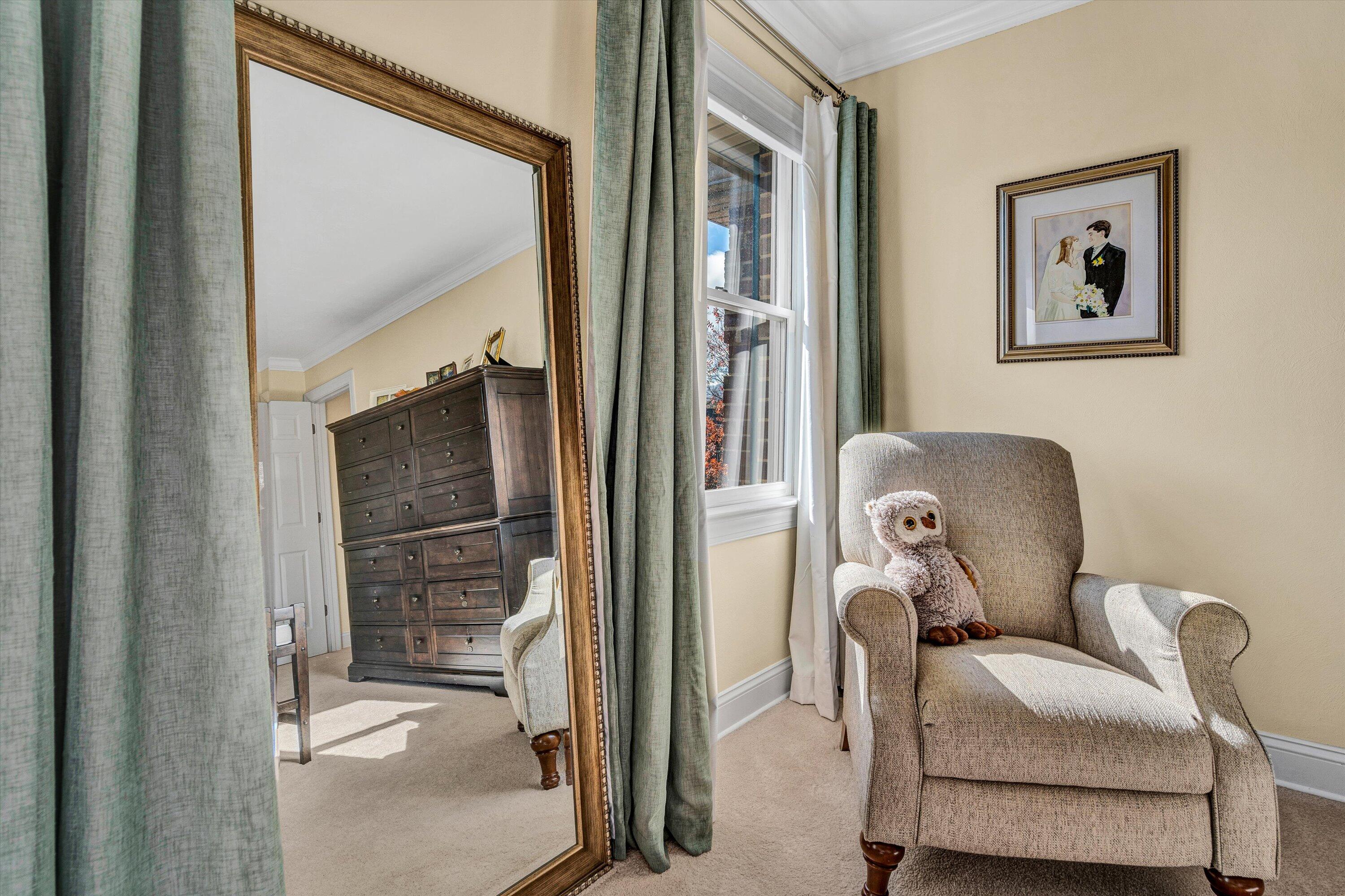 Roanoke, Virginia 24018, United States, 4 Bedrooms Bedrooms, ,4 BathroomsBathrooms,Residential,Pending,82091