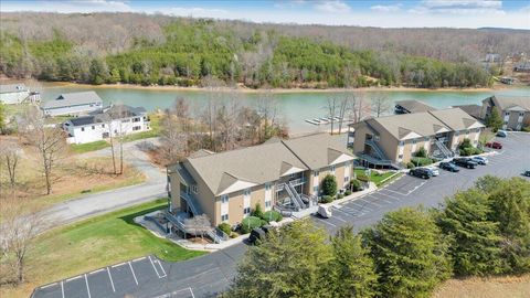 Condo For Sale - 1209 Mariners Way #66<br/> Huddleston, VA 24104