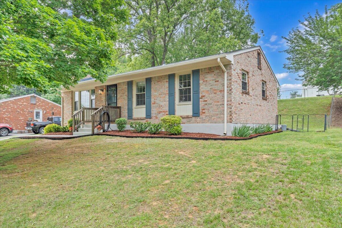 1868 Terry Dr, Vinton, Ohio image 6