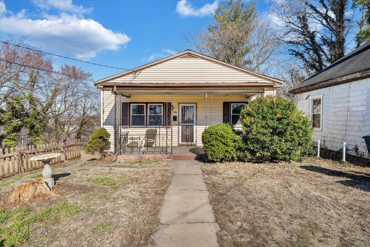 126 10 1/2 St, Roanoke, Virginia image 23