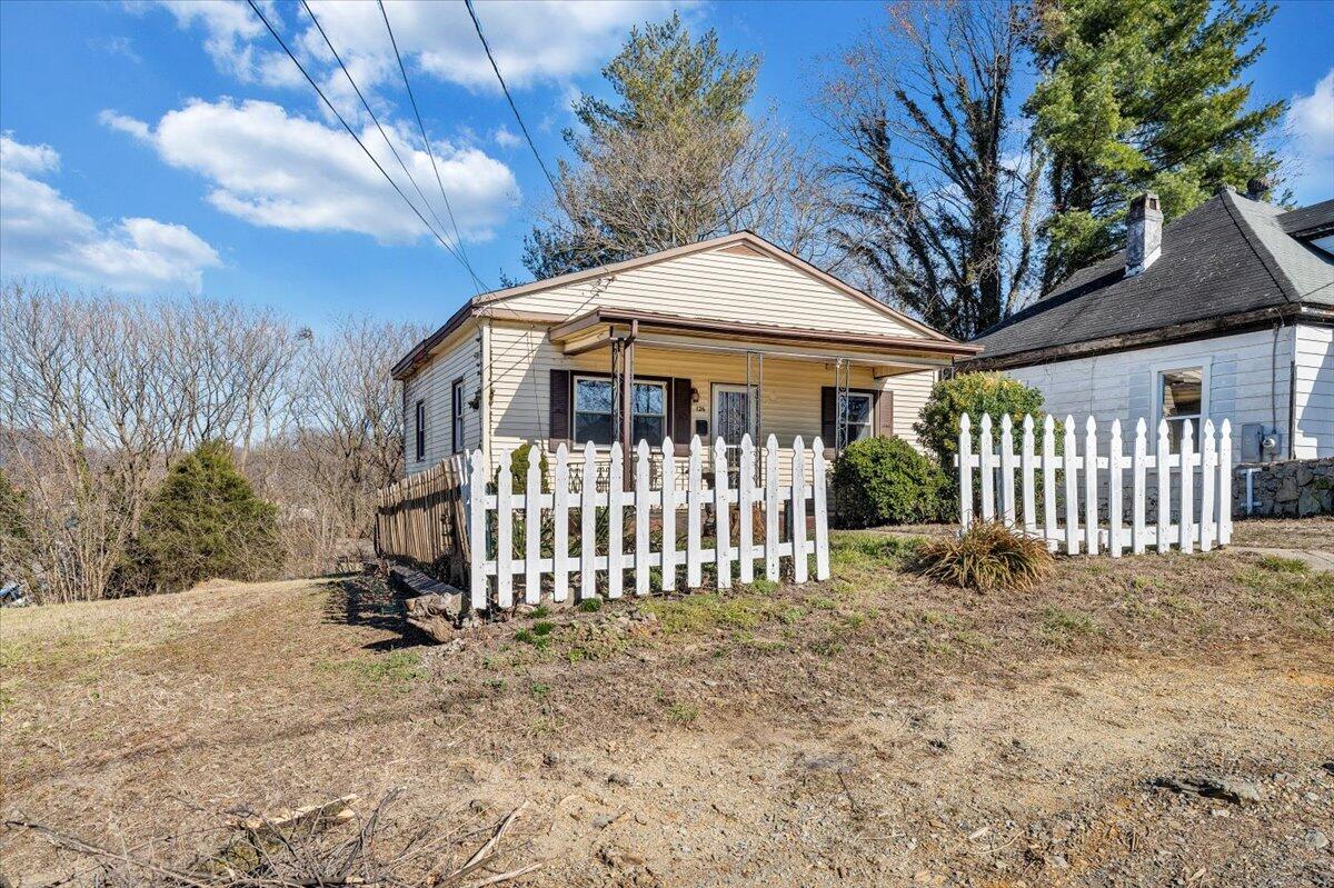 126 10 1/2 St, Roanoke, Virginia image 25