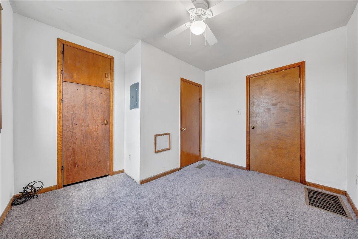 126 10 1/2 St, Roanoke, Virginia image 16