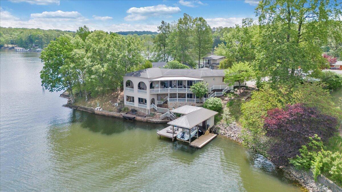 389 Blue Lake Rd, Union Hall, Virginia image 8