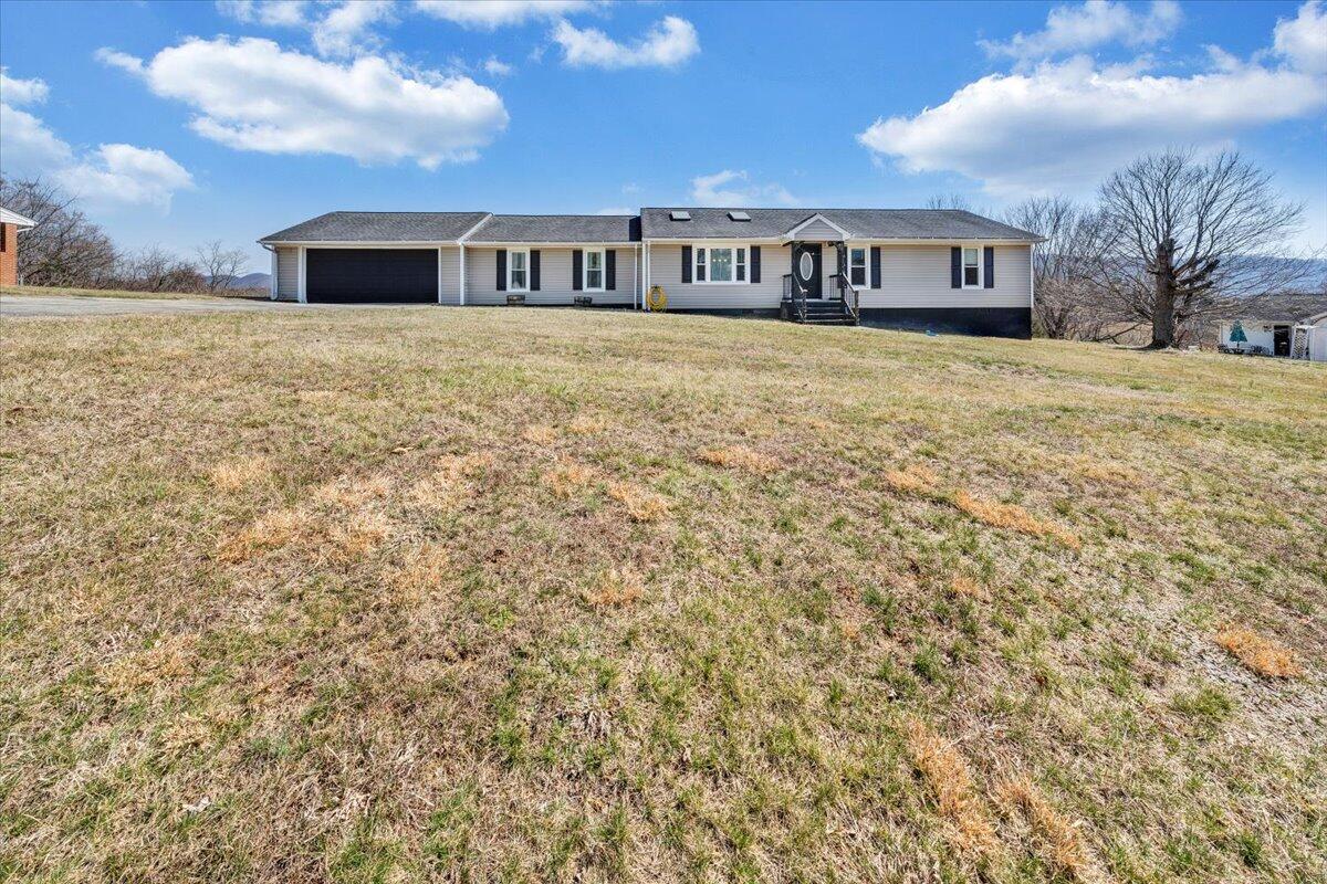 282 Lakeview Dr, Roanoke, Virginia image 28