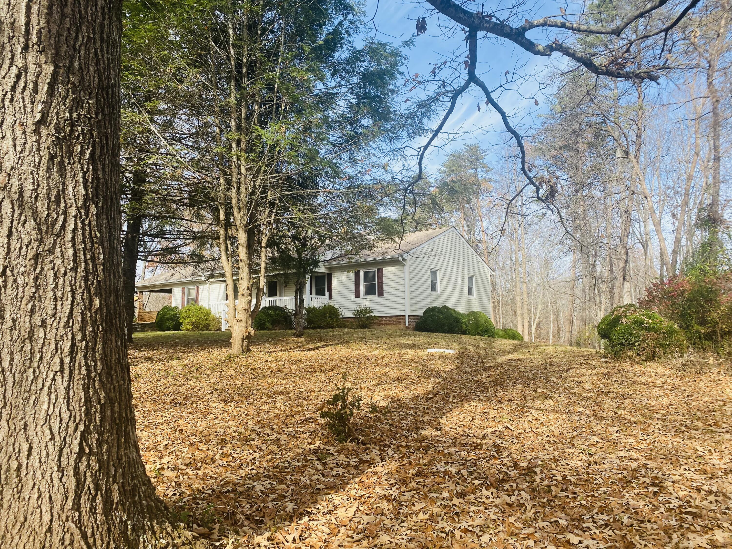 5540 Rock Cliff Rd, Bedford, Virginia image 9