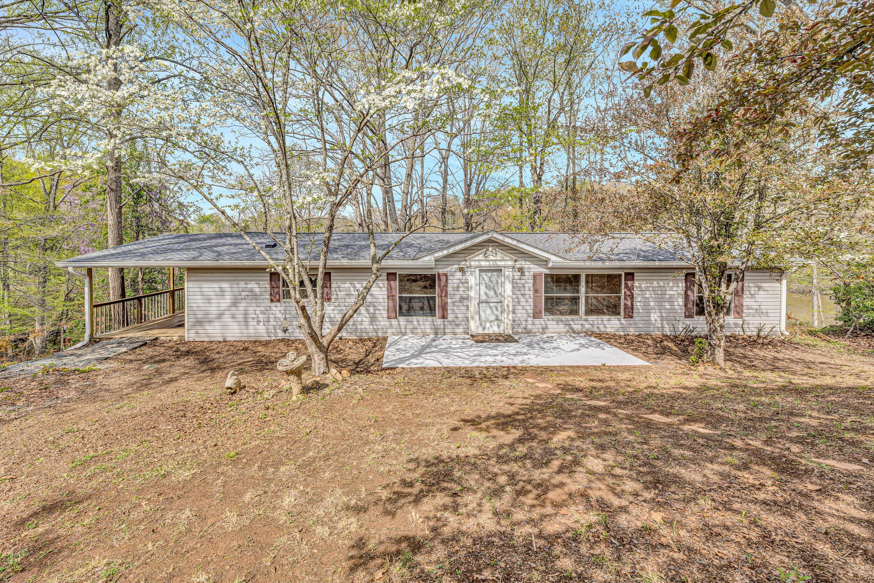 376 Limerick Ln, Union Hall, Virginia image 2