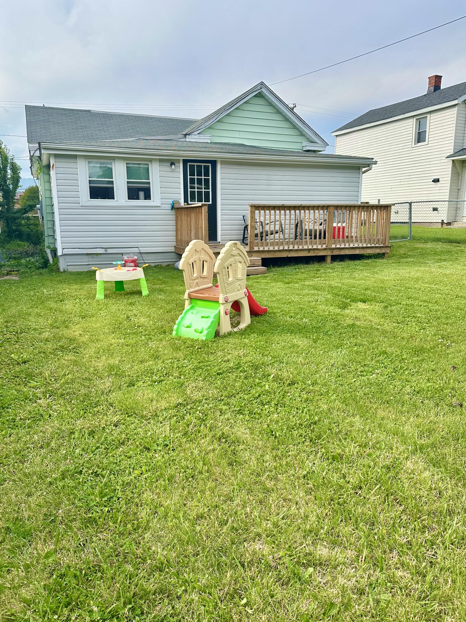 305 E Pine St, Covington, Virginia image 7