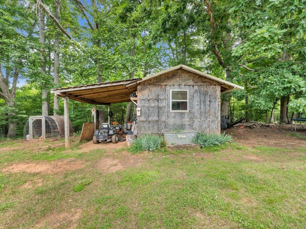1185 County Line Rd, Bassett, Ohio image 44
