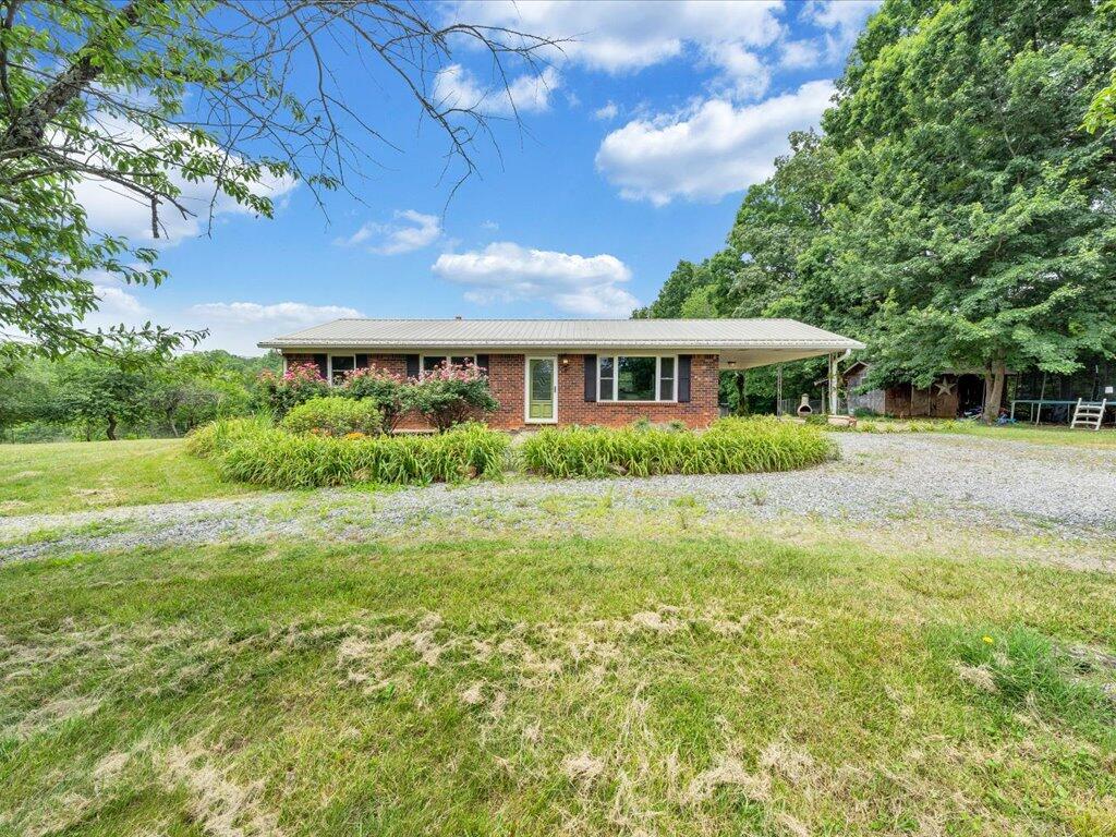 1185 County Line Rd, Bassett, Ohio image 50