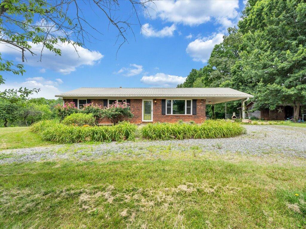 1185 County Line Rd, Bassett, Ohio image 49