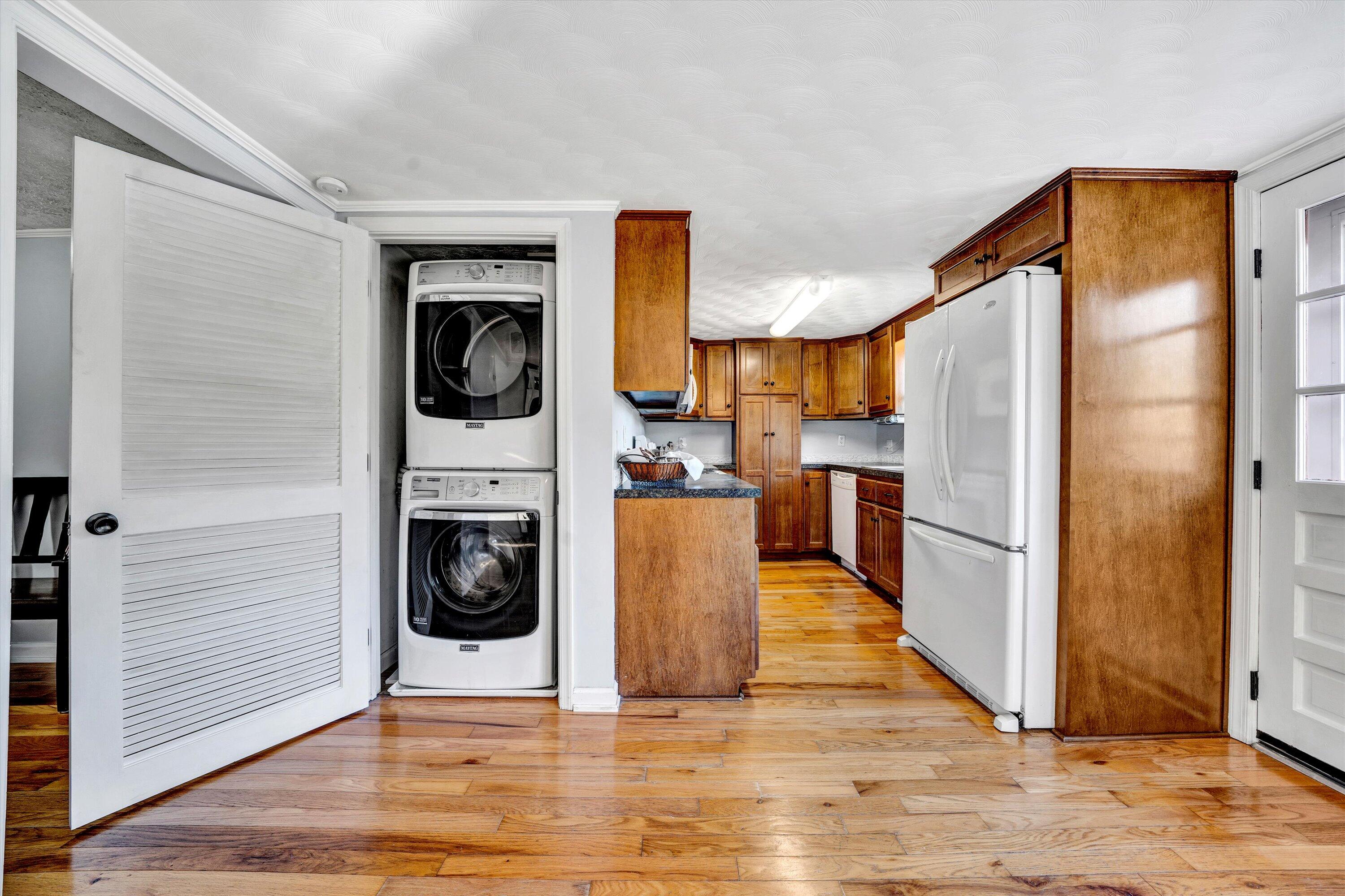 51 Mount Carmel Rd, Rocky Mount, Ohio image 15