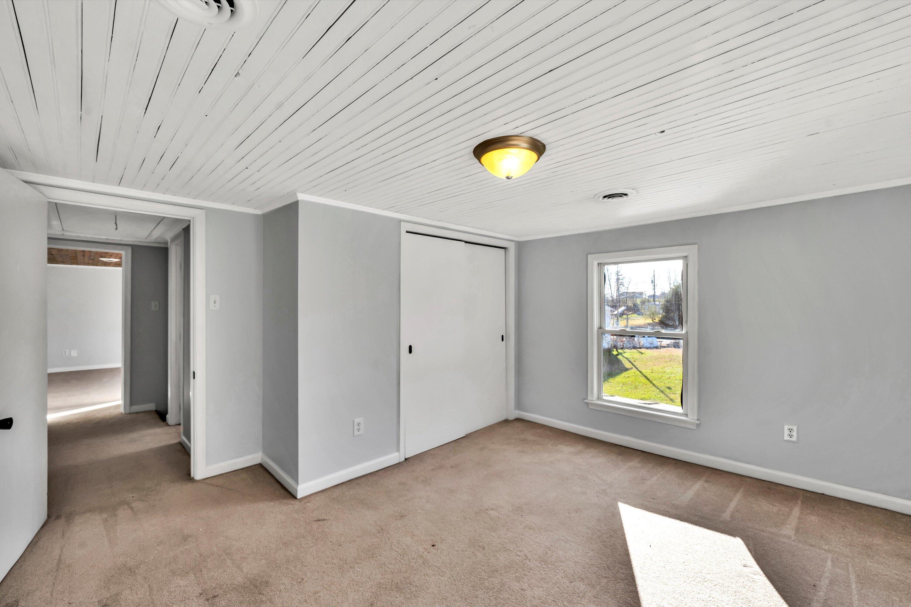 51 Mount Carmel Rd, Rocky Mount, Ohio image 27