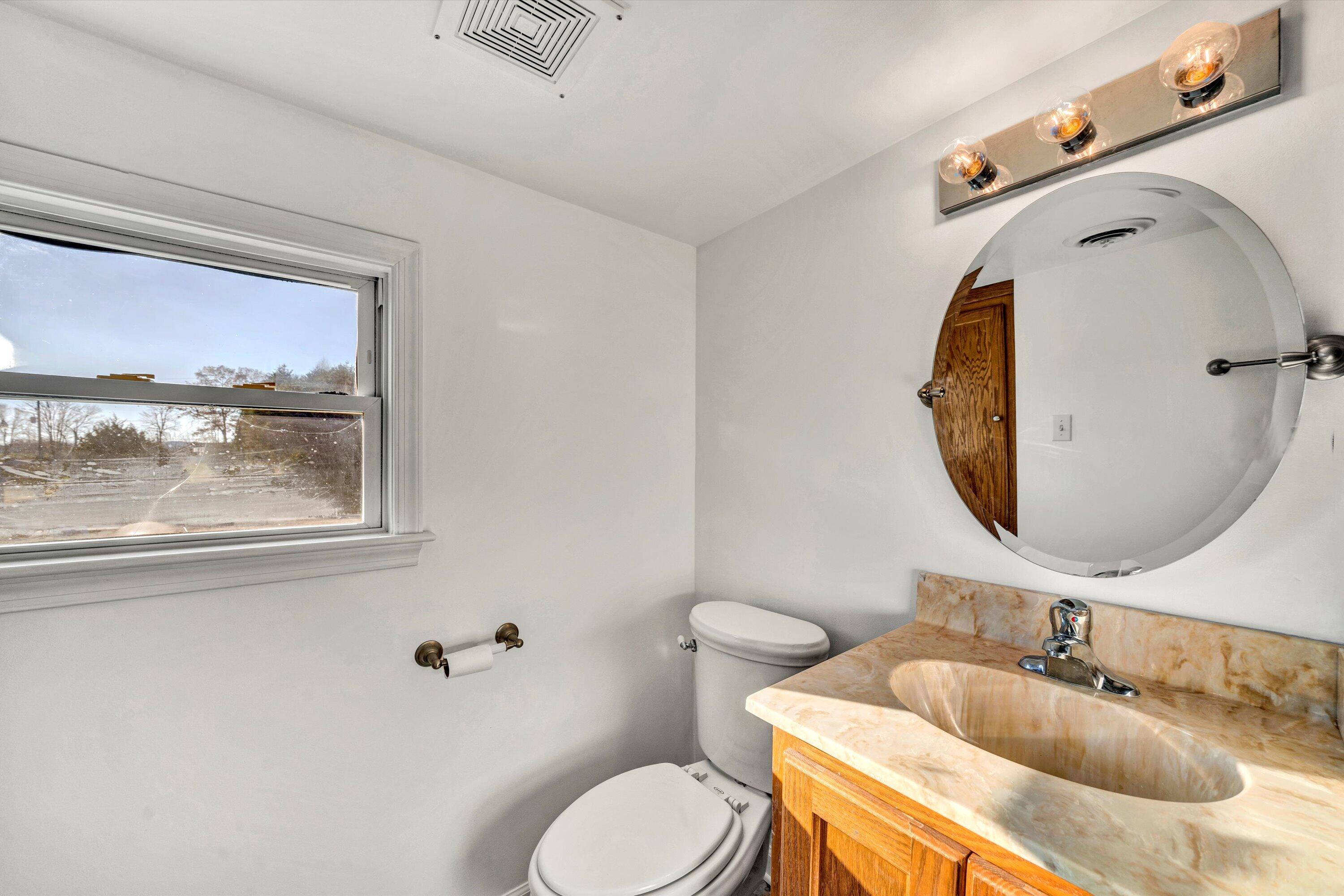 51 Mount Carmel Rd, Rocky Mount, Ohio image 25