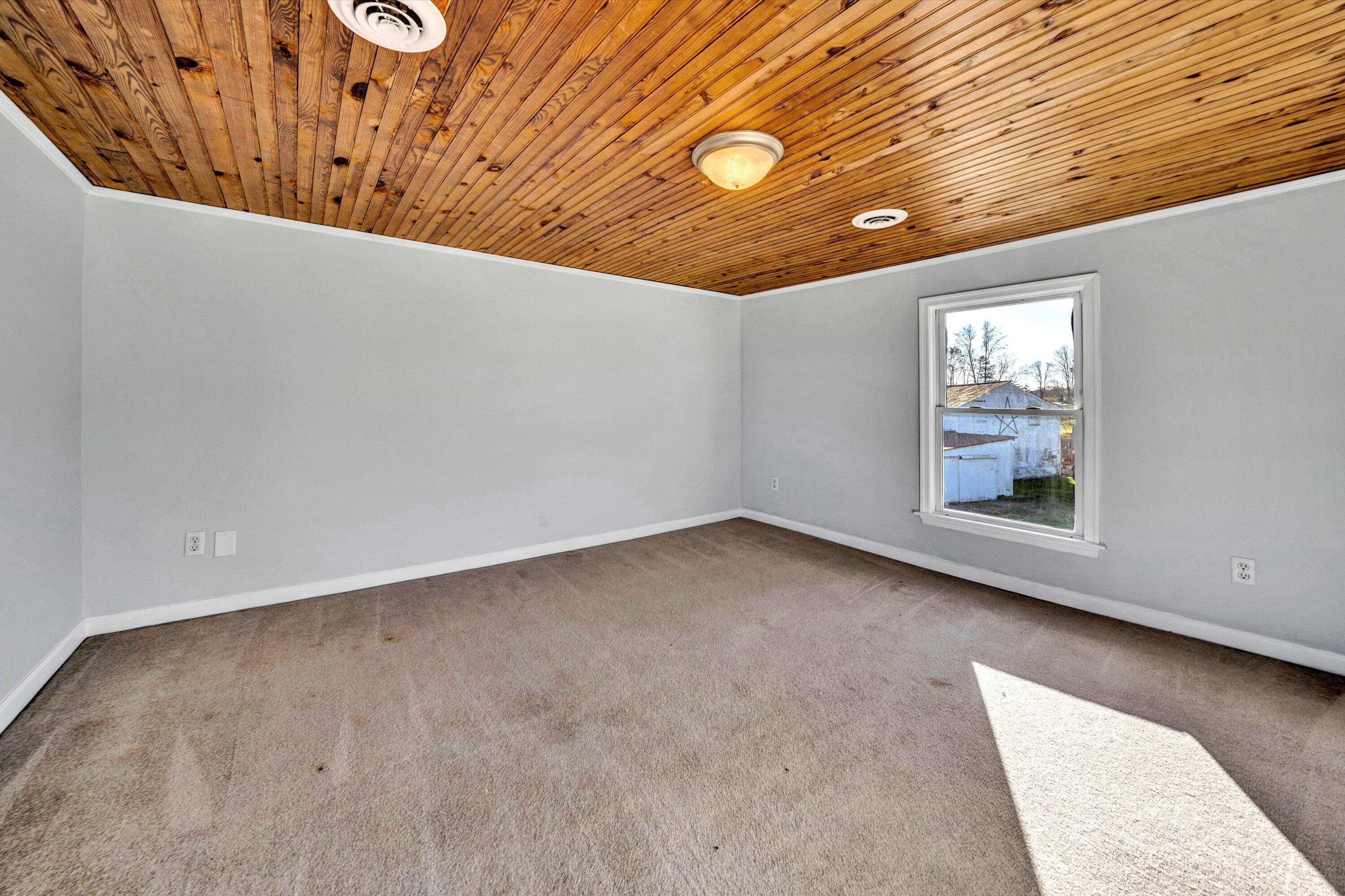 51 Mount Carmel Rd, Rocky Mount, Ohio image 22