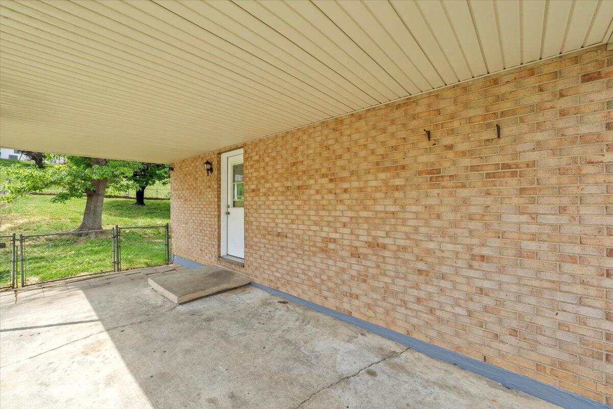 3844 Old Stevens Rd, Roanoke, Virginia image 23