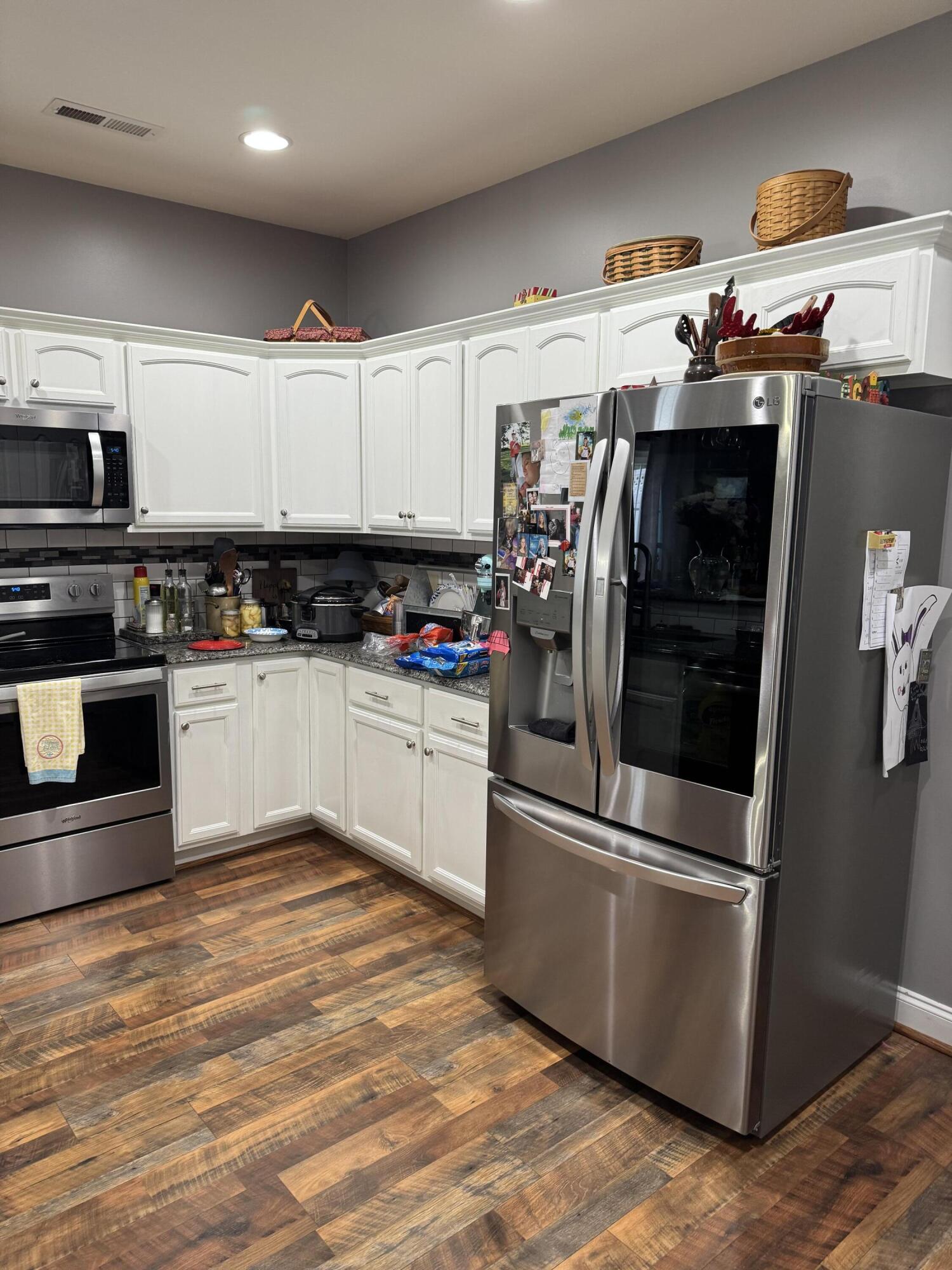 1060 Cranberry Ct, Moneta, Virginia image 5